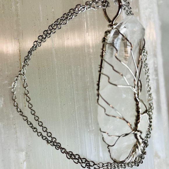 Quartz Crystal Tree Of Life Wrap - Picture 2 of 4